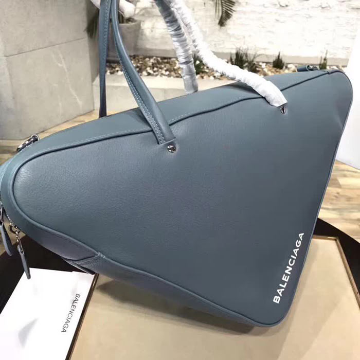 BALENCIAG巴黎世家 三角包大號  BL1502